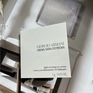 Giorgio Armani Crema EXTREMA LIGHT REVIVING EYE CREAM 1G/0.03 OZ NIB